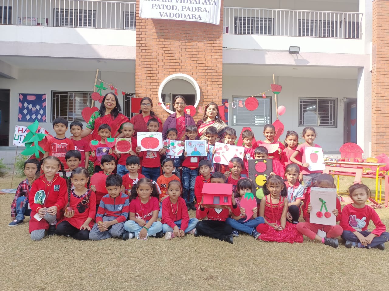 Sabari Patod Pre-Primary Red Day celebration 2022-23